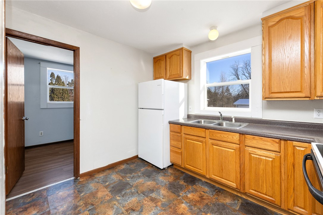 36389-Elm-Whitehall-WI-54773-2