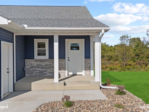 Residentialhouse for sale picture with an address of  411 Finvold Street  in Woodville and a list price of 299900