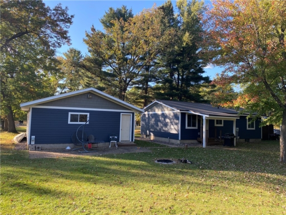 Residentialhouse for sale picture with an address of  4445 County Road ND  in Augusta and a list price of 259000