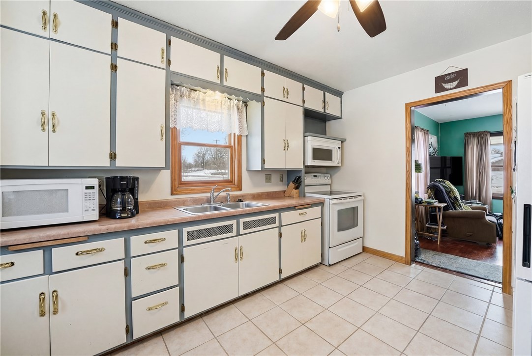 4903-Jeffers-Eau-Claire-WI-54703-2