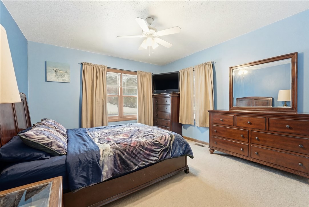 4903-Jeffers-Eau-Claire-WI-54703-3