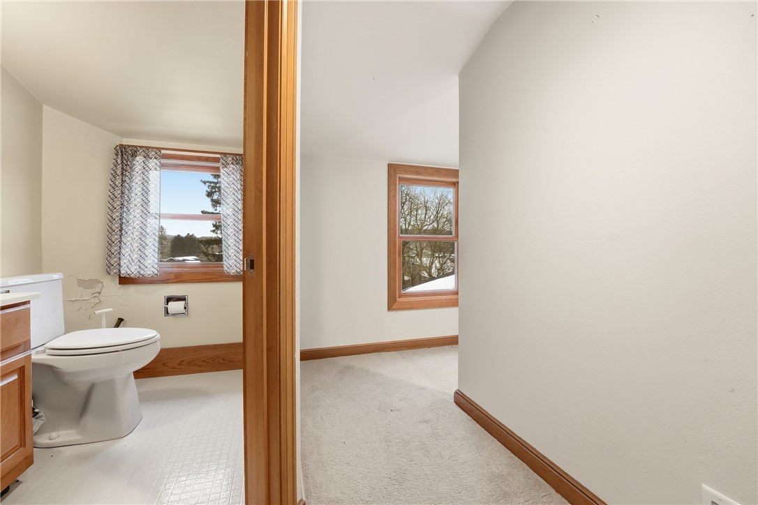 4903-Jeffers-Eau-Claire-WI-54703-5