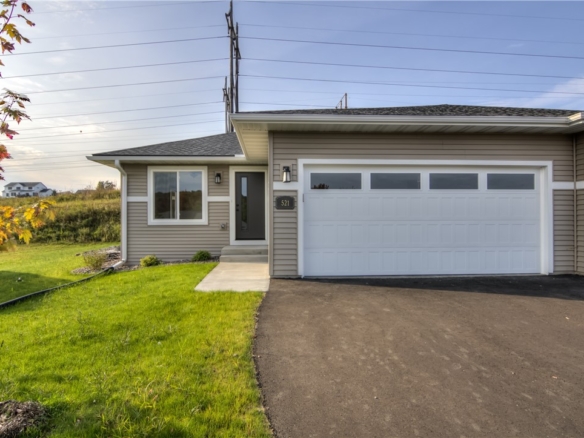 Residentialhouse for sale picture with an address of  521 Hagman Street in Eau Claire and a list price of 274919