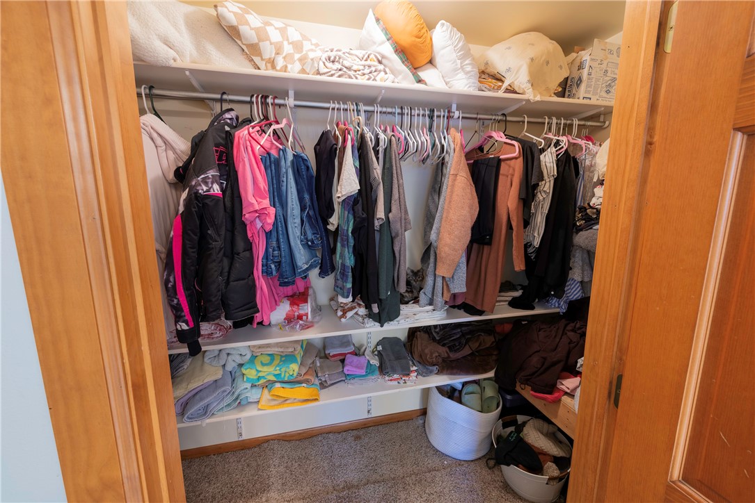 525-North-Owen-WI-54460-6