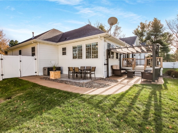 Residentialhouse for sale picture with an address of  5662 166th Street in Chippewa Falls and a list price of 504900