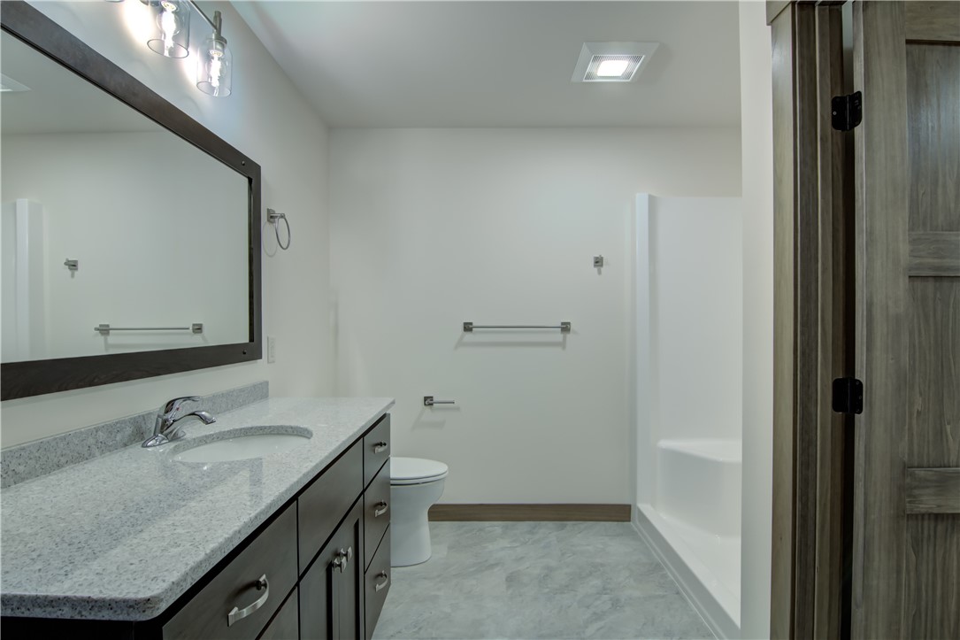 599-Hagman-Eau-Claire-WI-54703-7