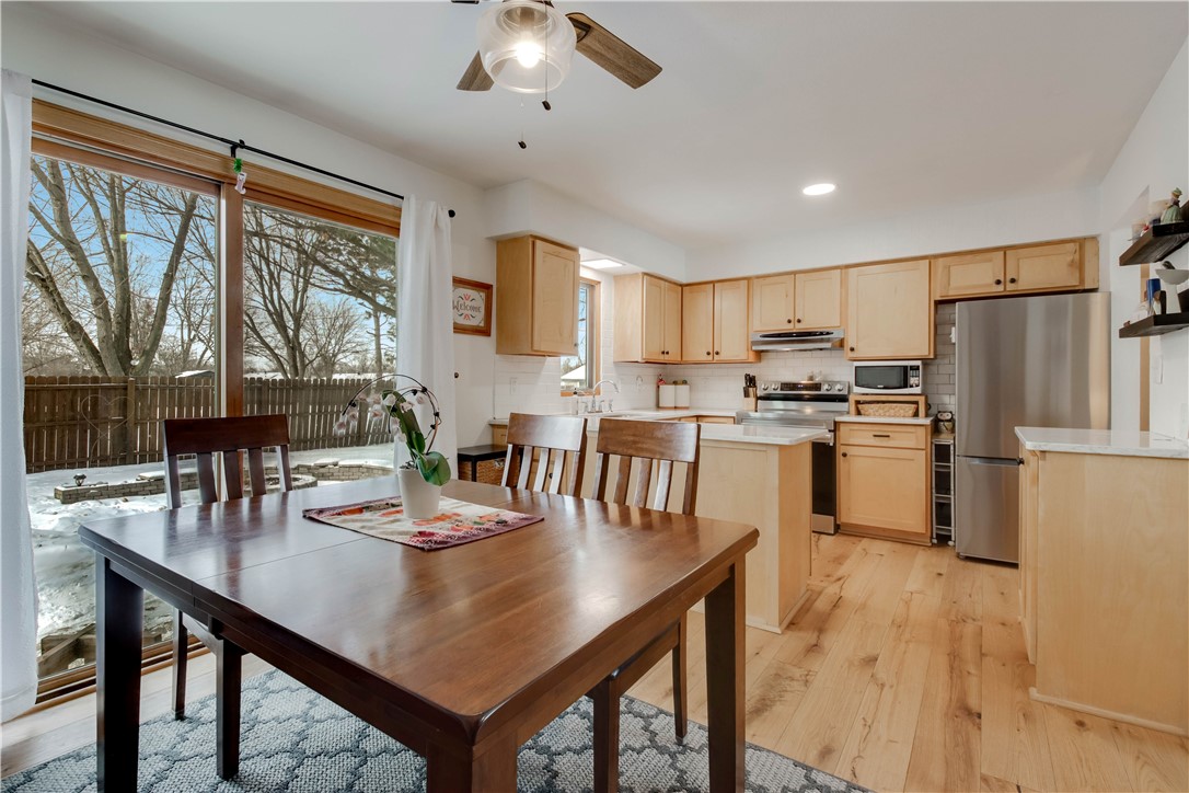 612-10th-Altoona-WI-54720-4