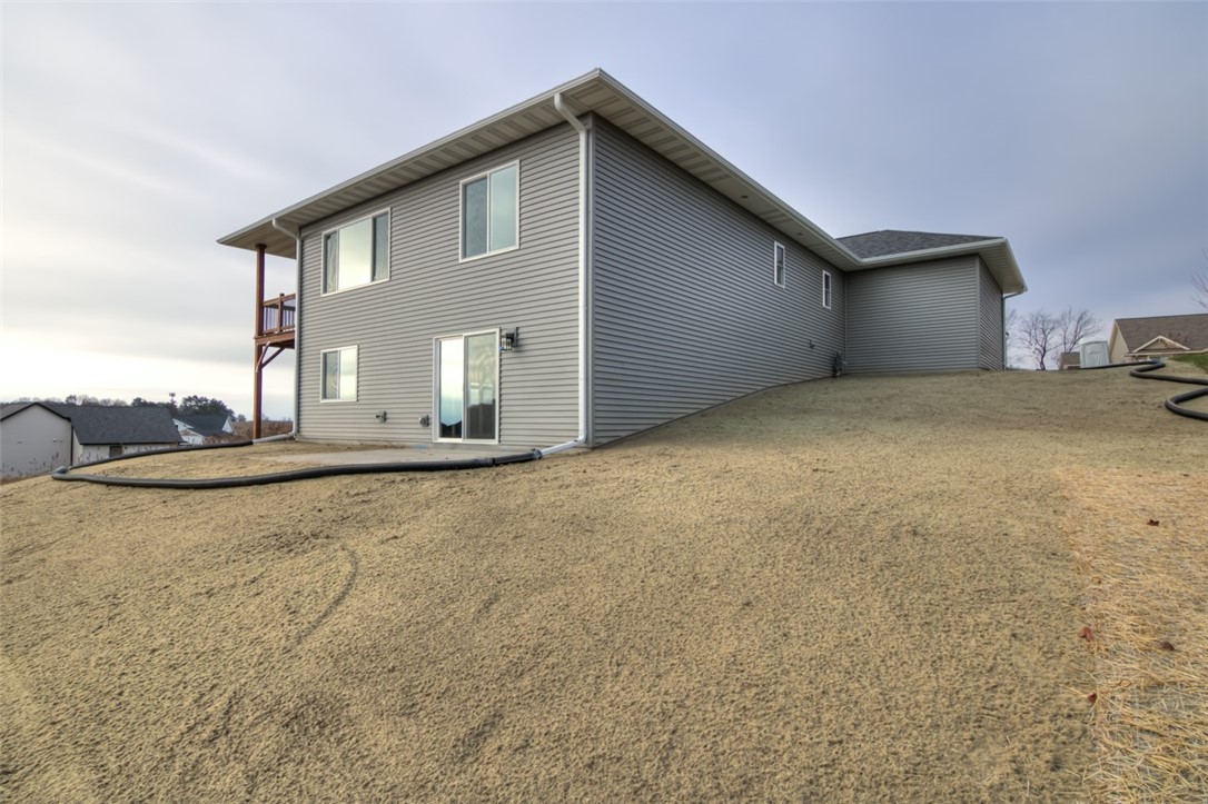 6483-Silver-Lake-Eau-Claire-WI-54703-9