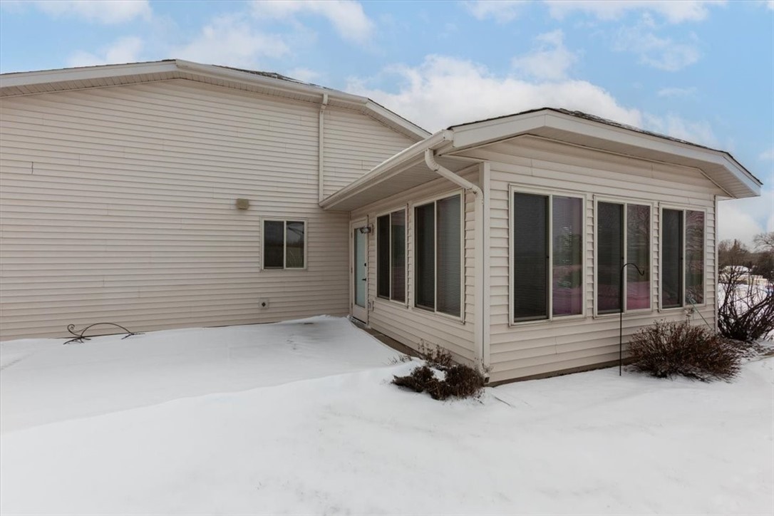 814-29th-Ave-Menomonie-WI-54751-7