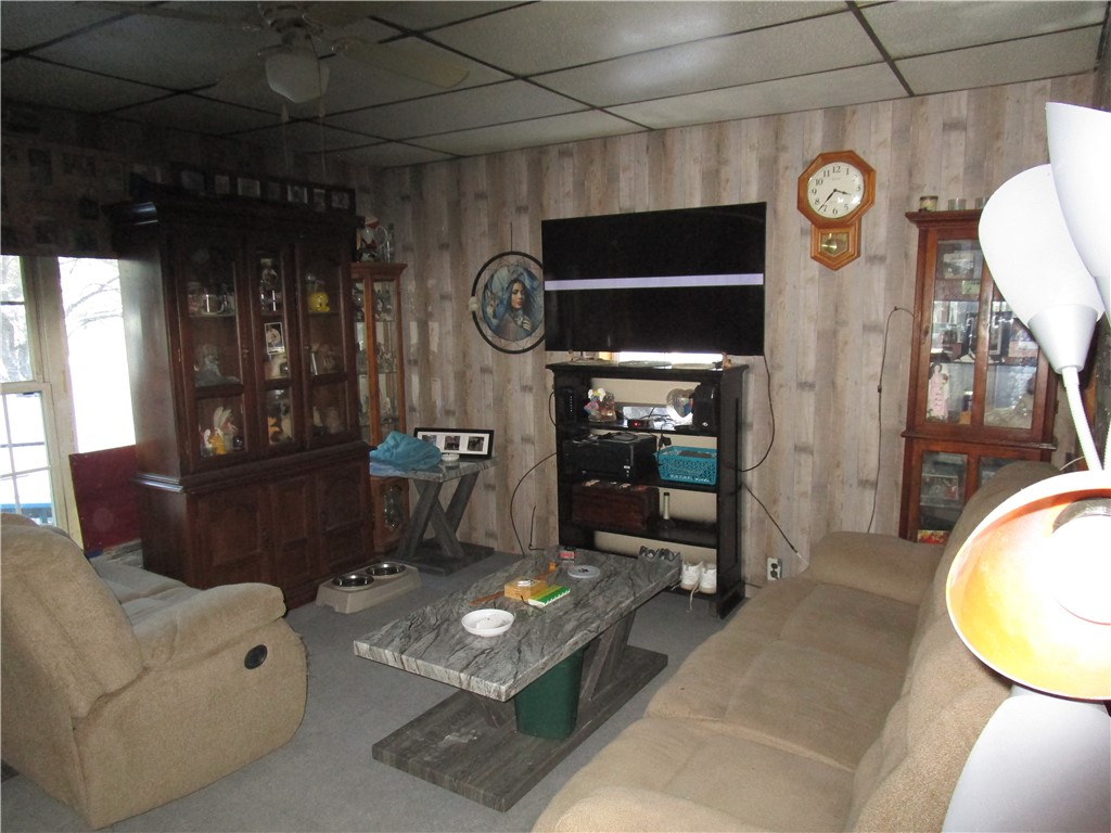 904-Washington-Hawkins-WI-54530-5