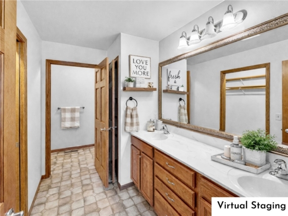 Residentialhouse for sale picture with an address of  9852 162nd Street in Chippewa Falls and a list price of 379900