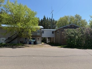 Residentialhouse for sale picture with an address of     in Colfax and a list price of 139900