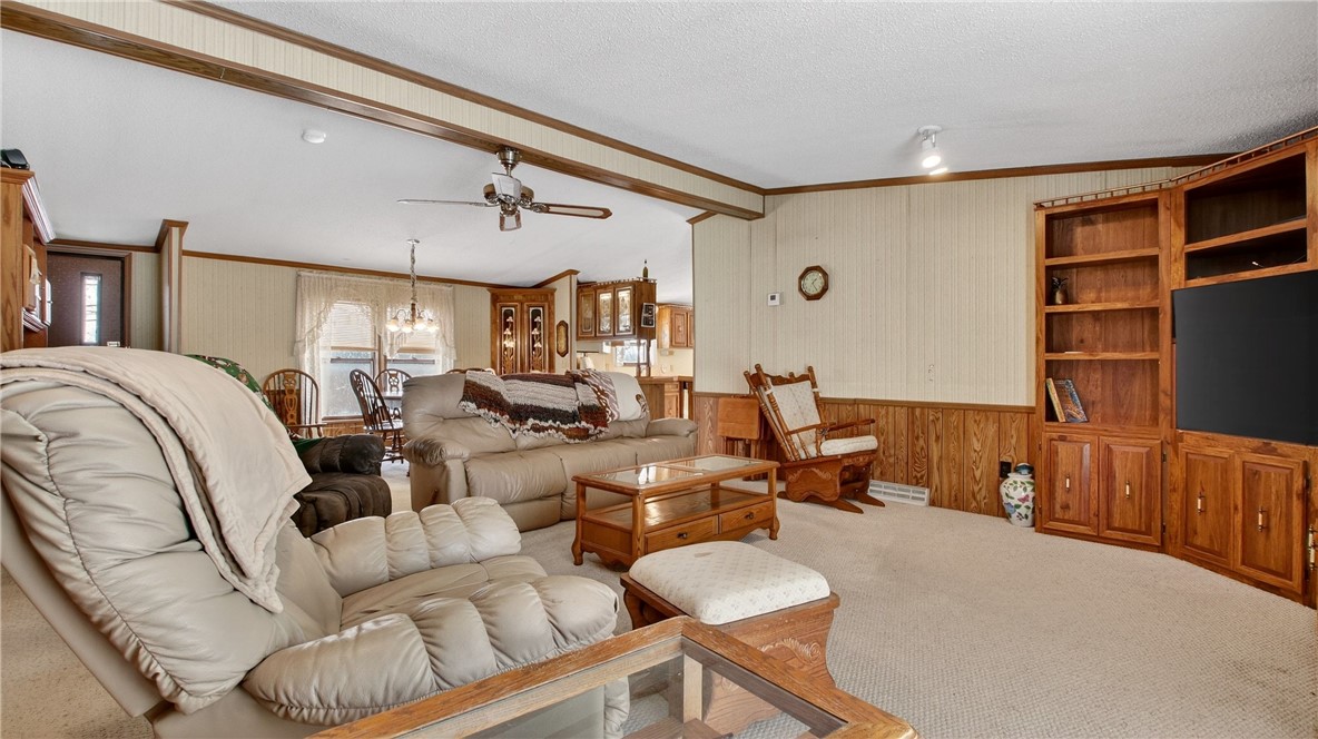 E5003-941st-Boyceville-WI-54725-3