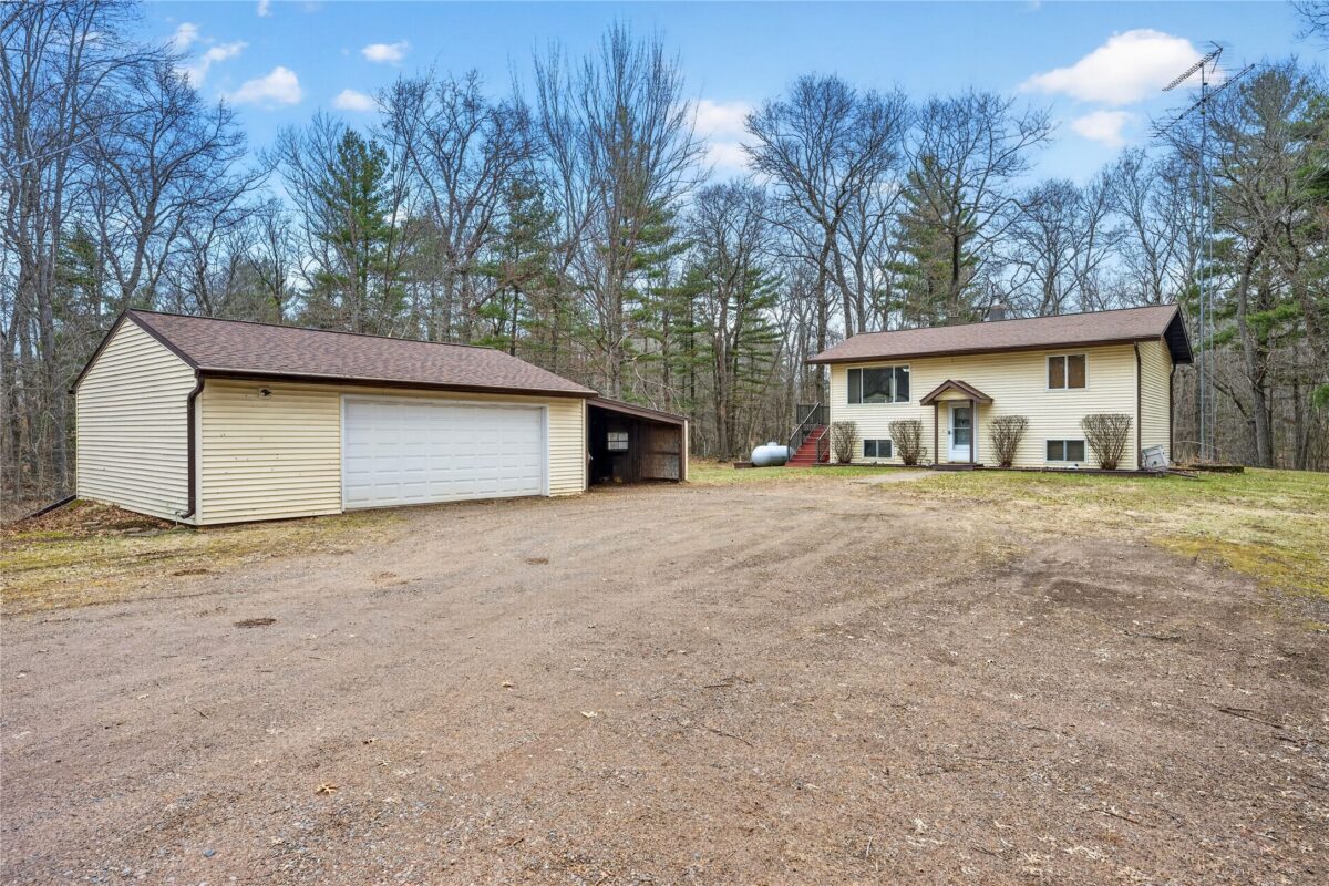N6450 Ellsworth Lake Drive  Spooner WI 54801 — photo 2