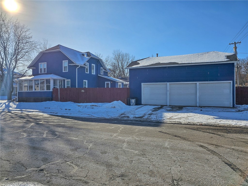 1001-Main-Black-River-Falls-WI-54615-1