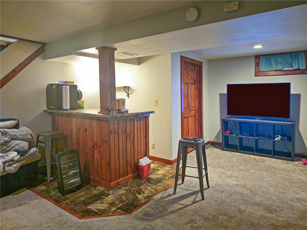 1001-Main-Black-River-Falls-WI-54615-9