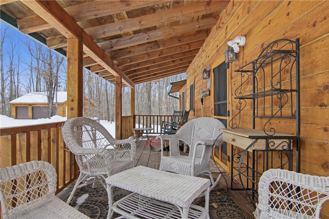 10471-Scarlet-Tanager-Hayward-WI-54843-6