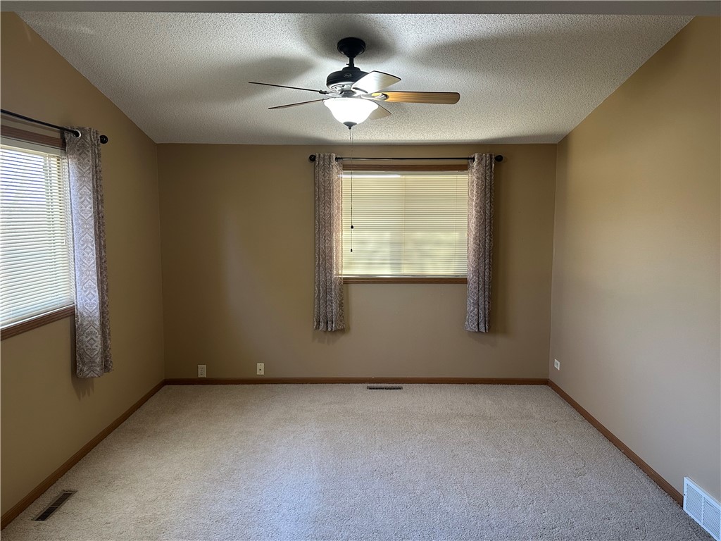 10511-147th-Chippewa-Falls-WI-54729-3