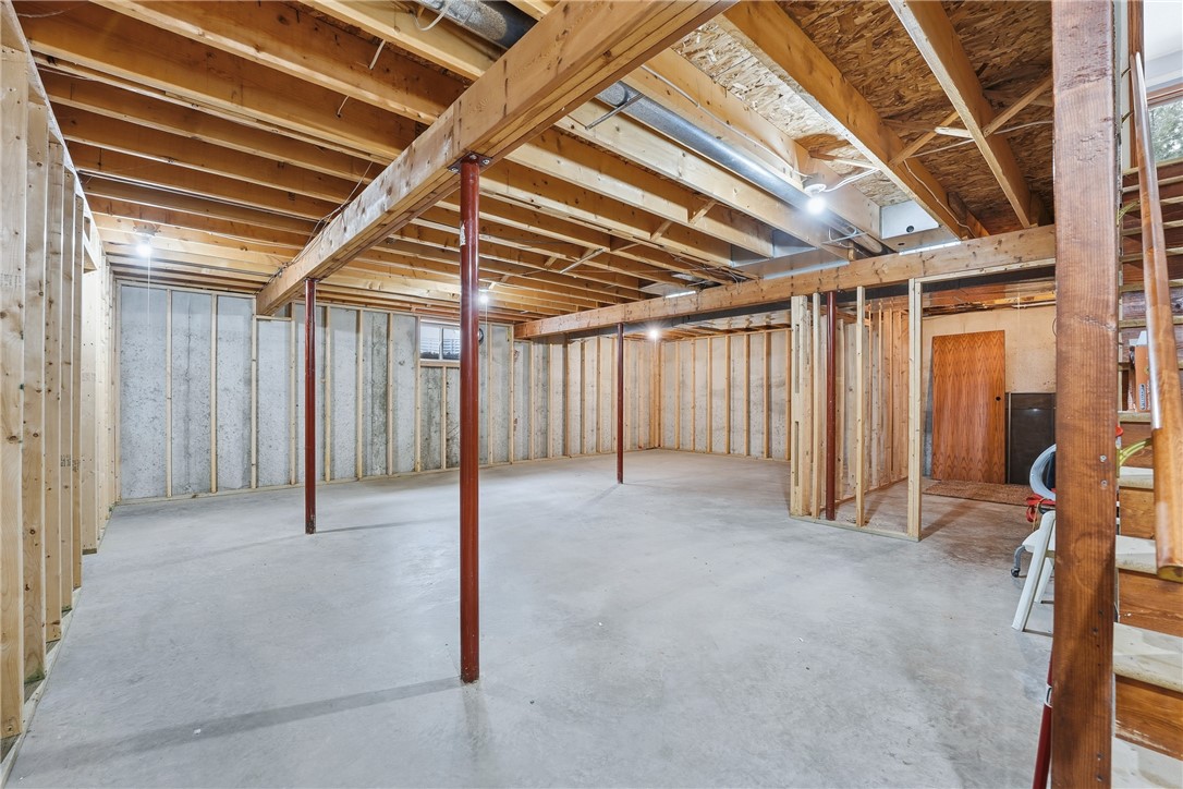 109-Westover-Eau-Claire-WI-54701-8