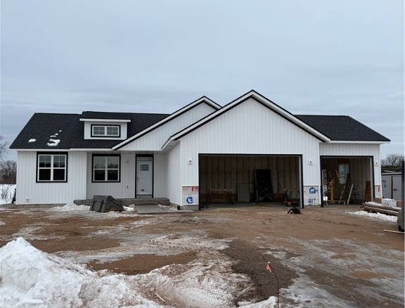 Residentialhouse for sale picture with an address of  11291 45th Avenue in Chippewa Falls and a list price of 584900