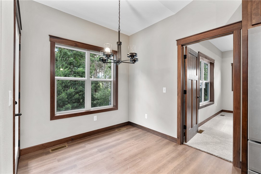 1138-Craven-Eau-Claire-WI-54703-2