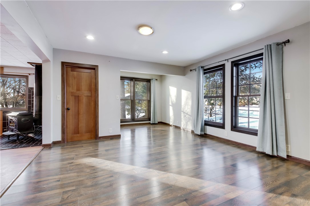 1155-Mansfield-Chippewa-Falls-WI-54729-3