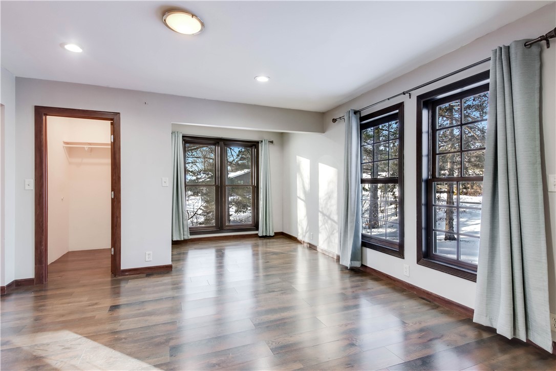 1155-Mansfield-Chippewa-Falls-WI-54729-4