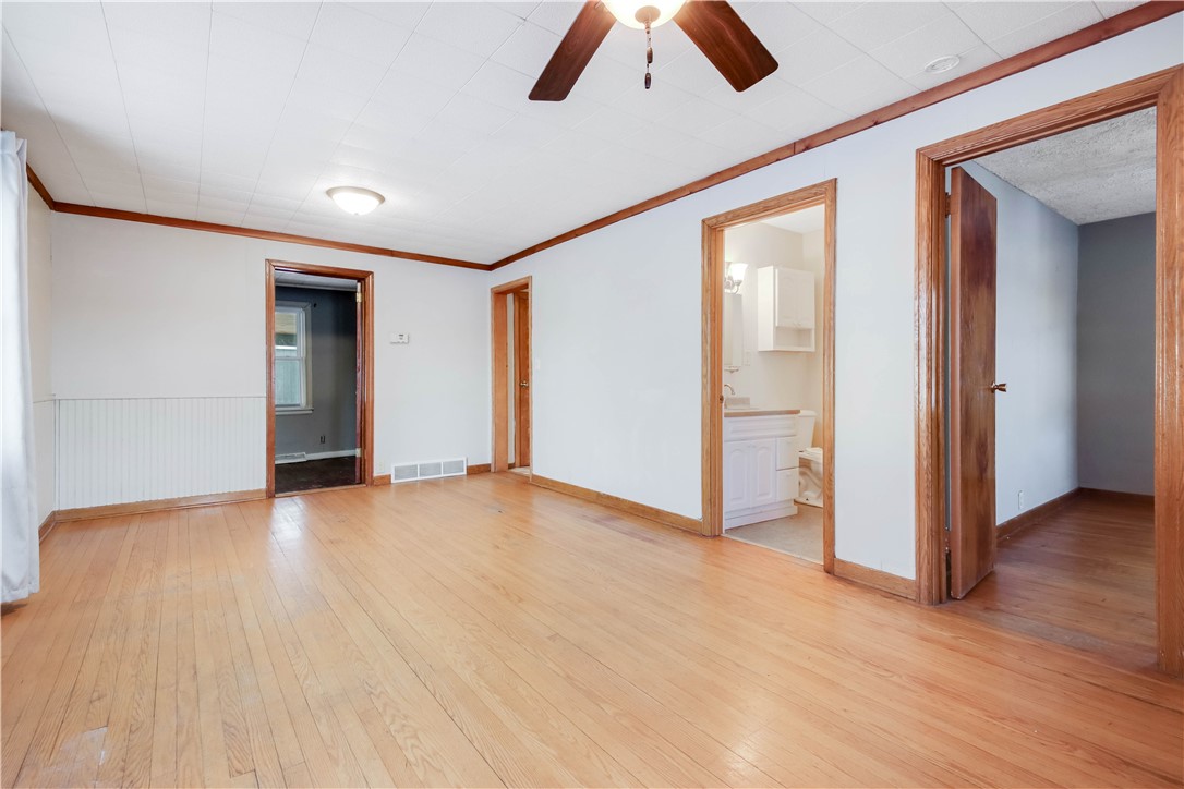 1155-Mansfield-Chippewa-Falls-WI-54729-7