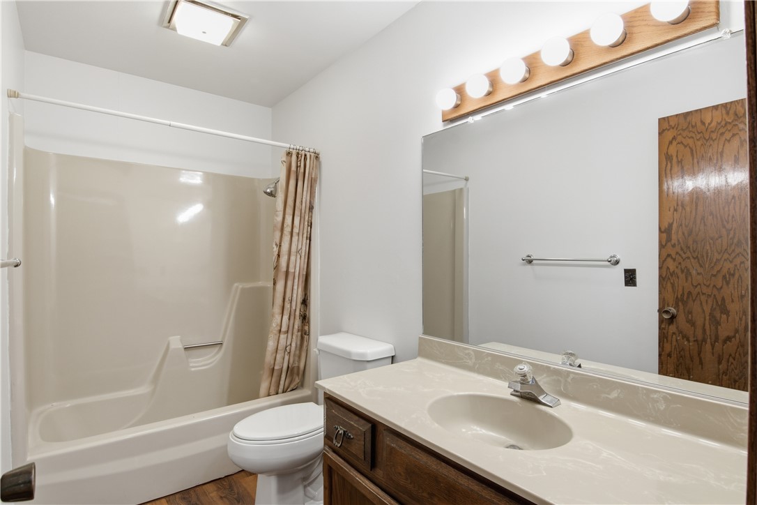 12339-65th-Chippewa-Falls-WI-54729-5