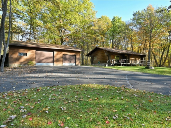 Residentialhouse for sale picture with an address of  12705 Paddock Road  in Hayward and a list price of 375000