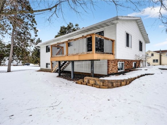 Residentialhouse for sale picture with an address of  131 3rd Avenue in Dallas and a list price of 289000