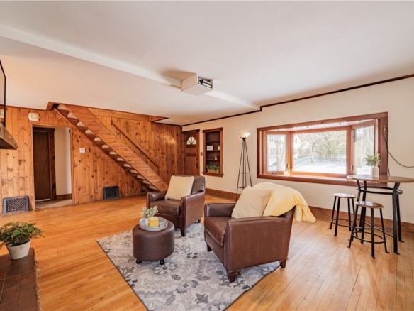 Residentialhouse for sale picture with an address of  1406 Frederic Street in Eau Claire and a list price of 240000