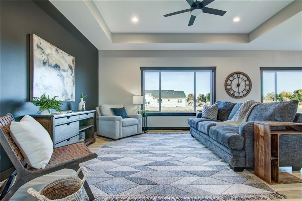 14075-42nd-Chippewa-Falls-WI-54729-5