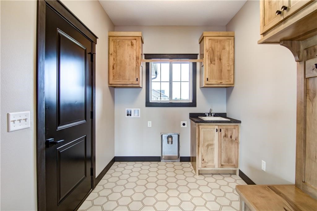 14075-42nd-Chippewa-Falls-WI-54729-6