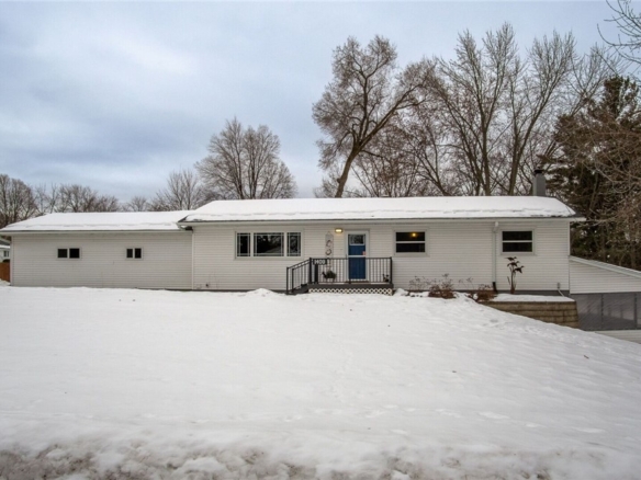 Residentialhouse for sale picture with an address of  1409 Platt Street in Eau Claire and a list price of 389900