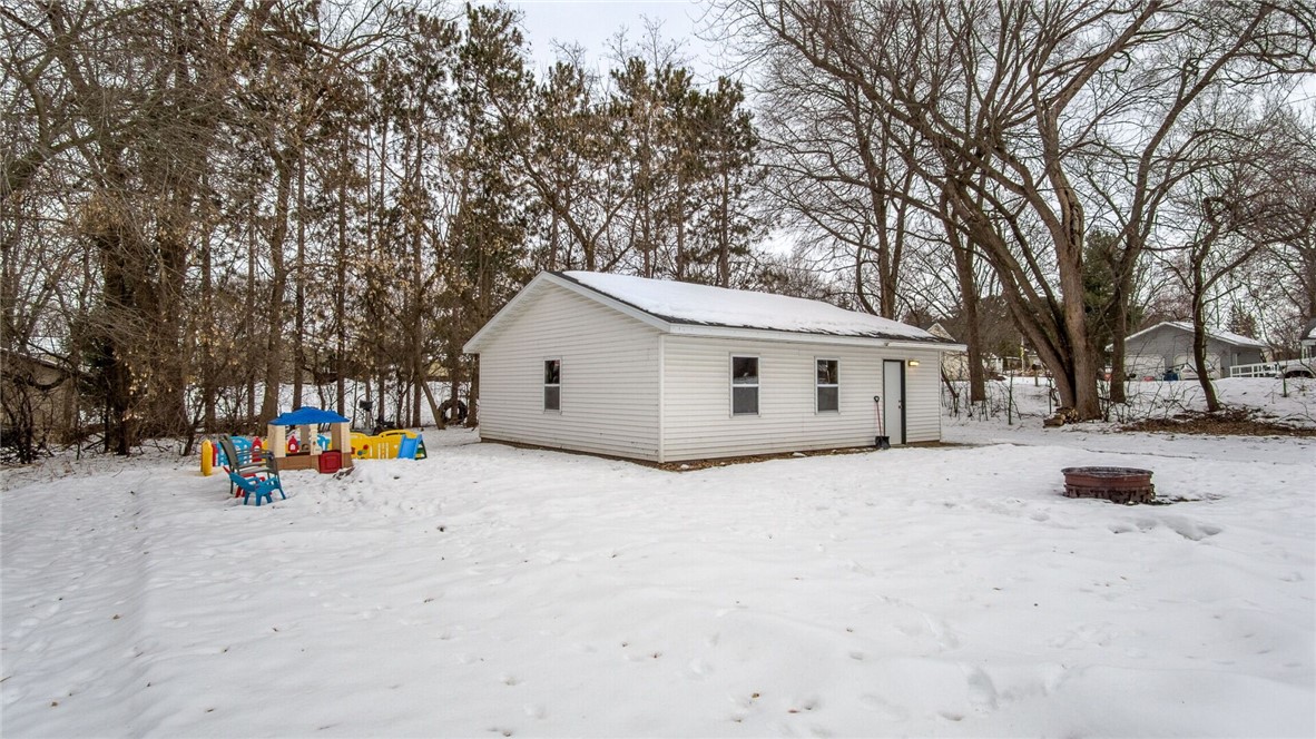 1409-Platt-Eau-Claire-WI-54703-7