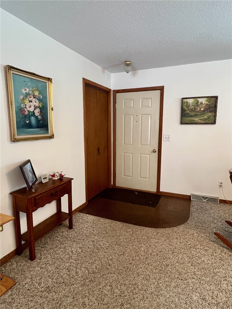 1439 E Maple Avenue, Barron, WI — photo 12