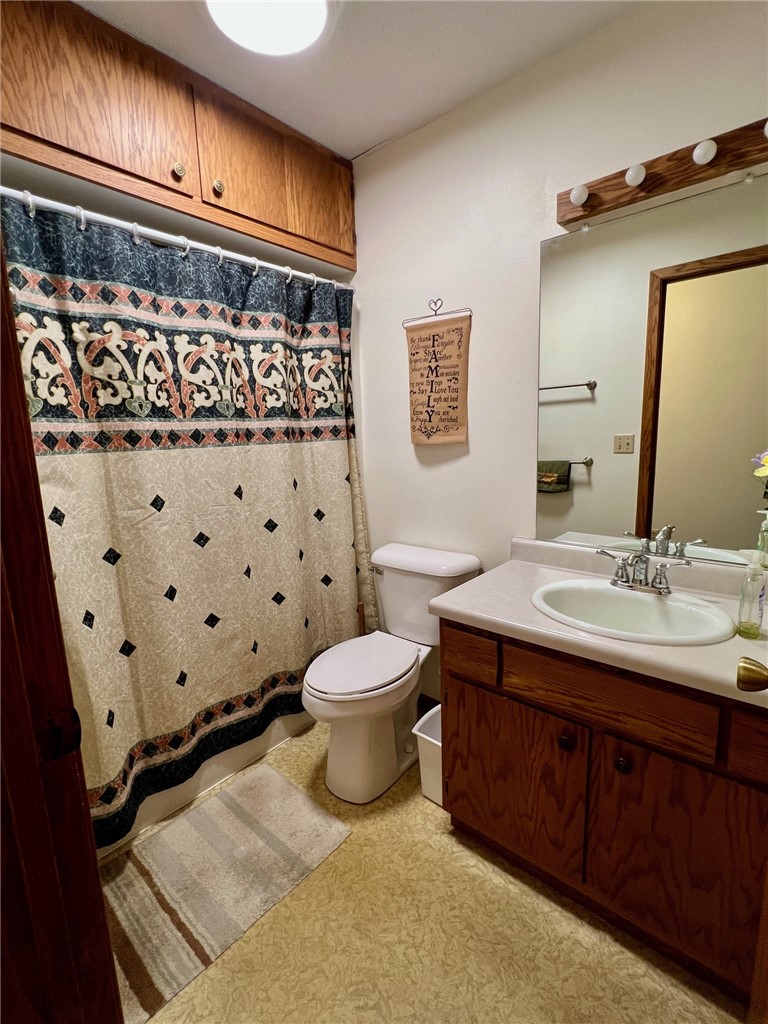 1439 E Maple Avenue, Barron, WI — photo 27