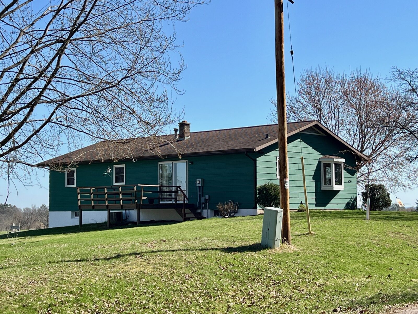 1439 E Maple Avenue, Barron, WI — photo 4