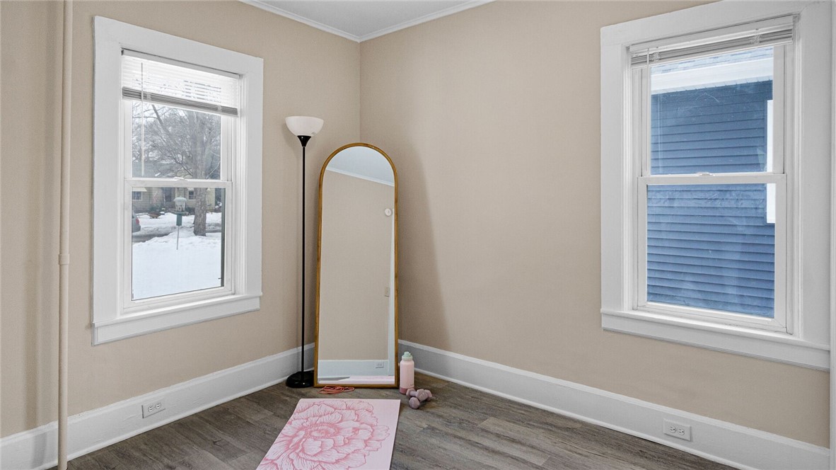 1505-Sherwin-Eau-Claire-WI-54701-6