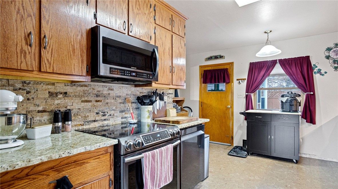 1505-Woodland-Eau-Claire-WI-54701-3