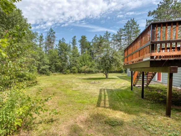 Residentialhouse for sale picture with an address of  15230 Elza Square in Hayward and a list price of 365000