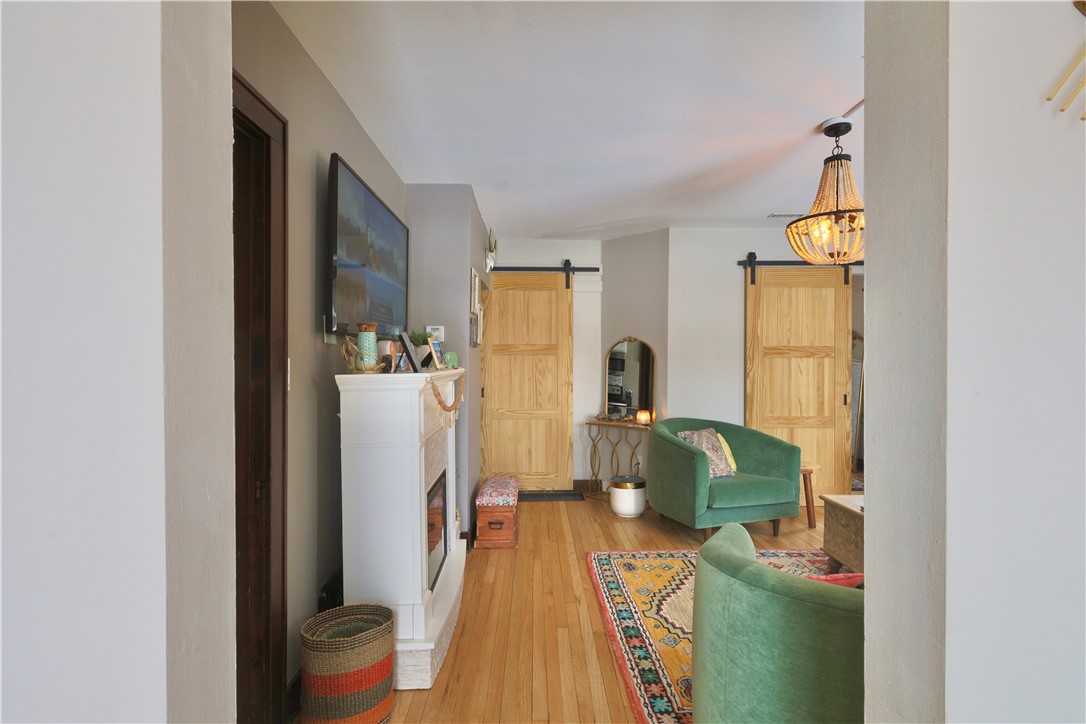 1530-Margaret-Eau-Claire-WI-54701-2