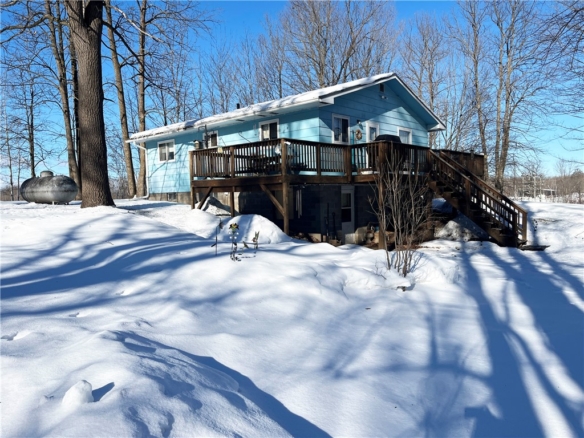 Residentialhouse for sale picture with an address of  15695 State Highway 48  in Birchwood and a list price of 229900
