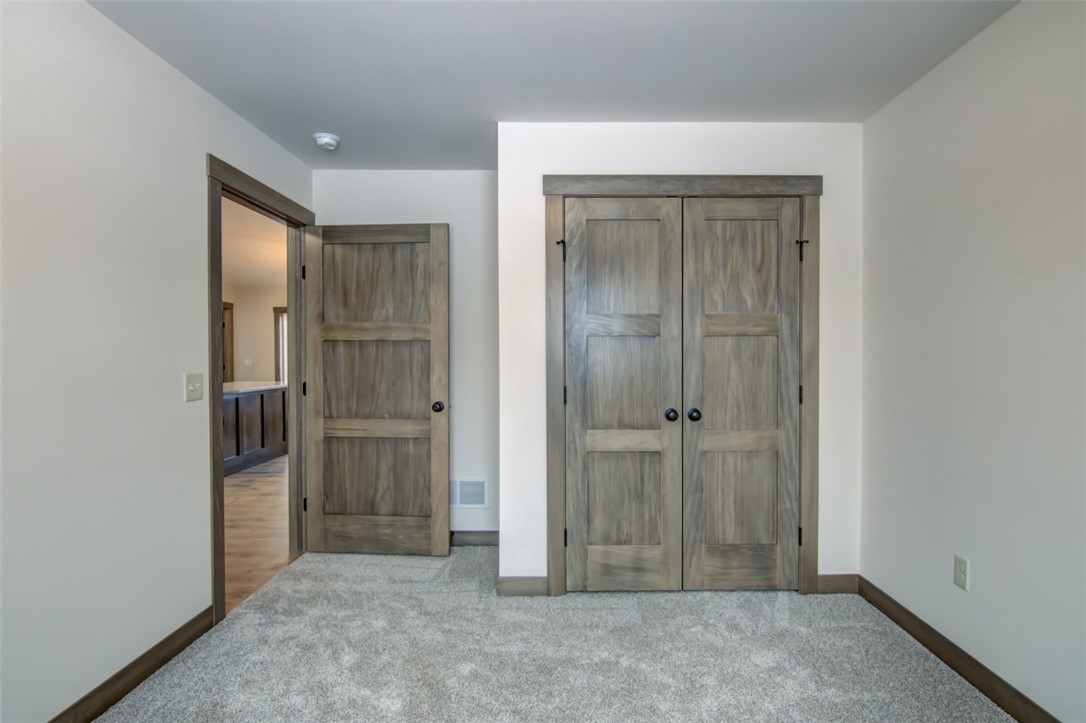 158-Randall-Fall-Creek-WI-54742-4