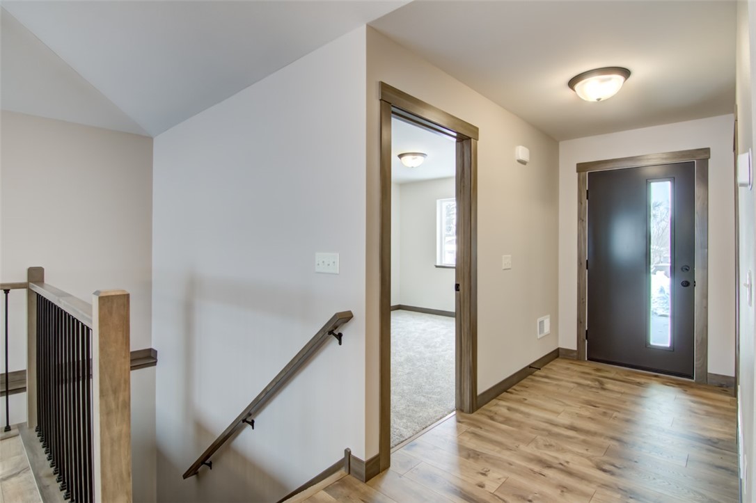 158-Randall-Fall-Creek-WI-54742-7