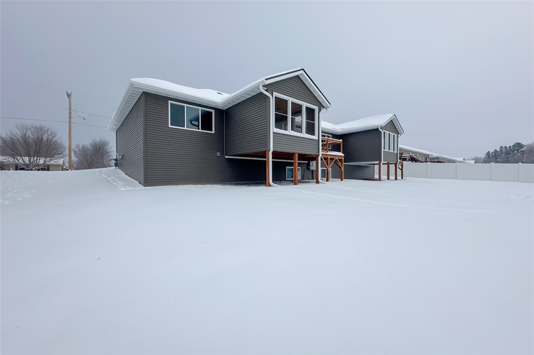 158-Randall-Fall-Creek-WI-54742-8