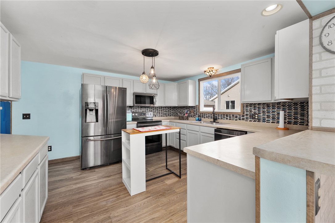 1715-2nd-Menomonie-WI-54751-2