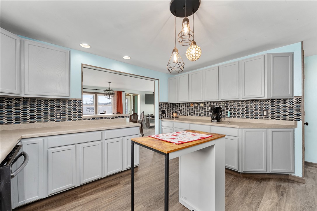 1715-2nd-Menomonie-WI-54751-5