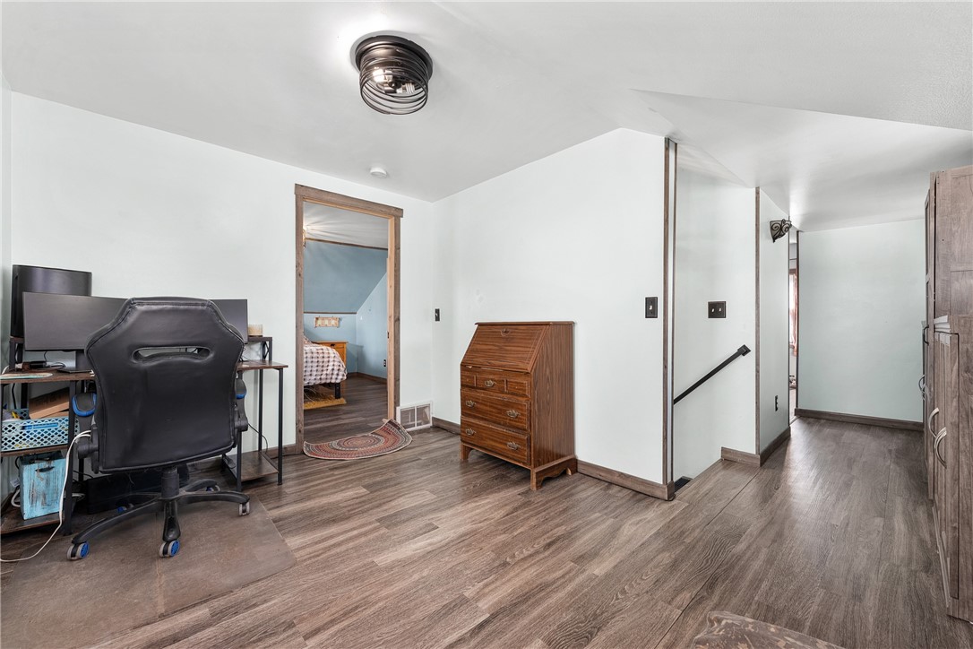 1715-2nd-Menomonie-WI-54751-6